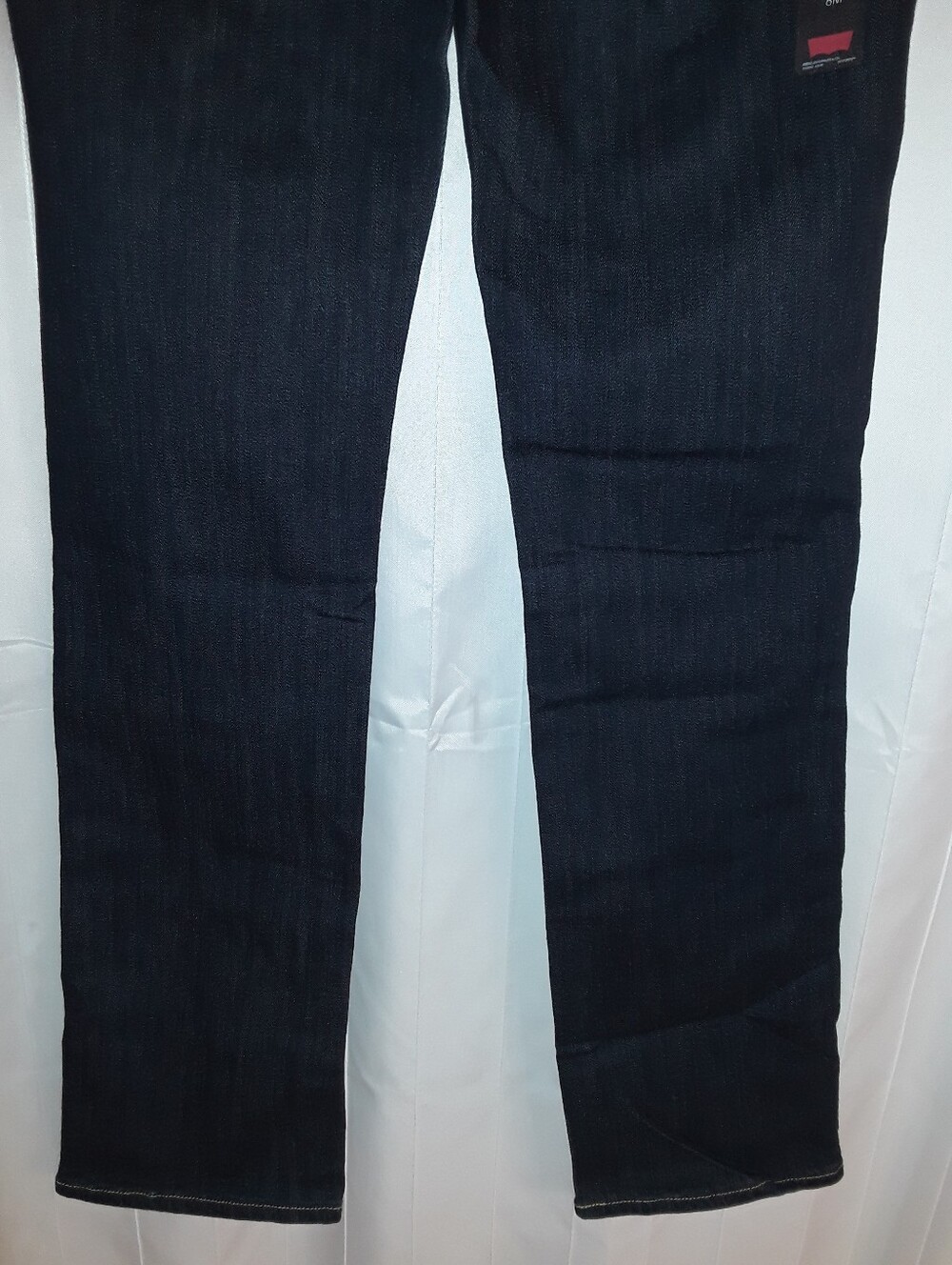 Vintage Levi's 2010s Dark Blue Slight Curve ID Straight Leg Jean Tuscan Mom - Picture 8 of 13